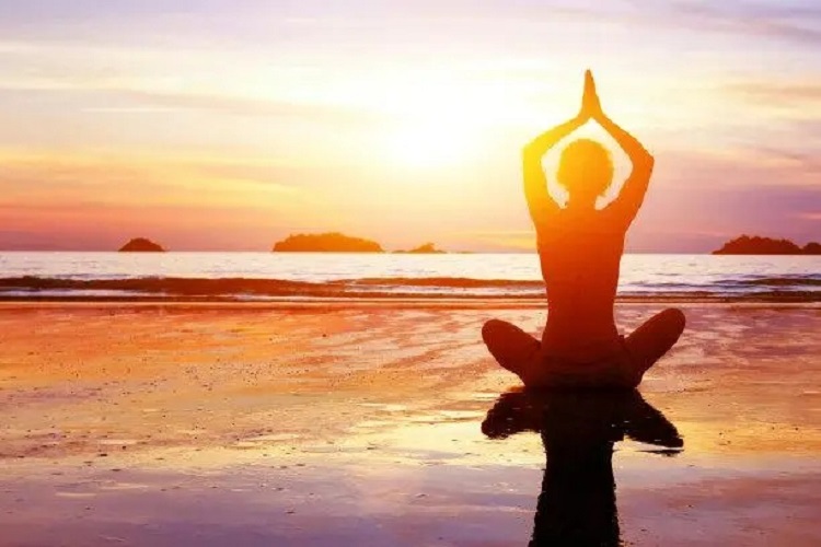 Quels sont les effets étonnants de la pratique du yoga à long terme ?